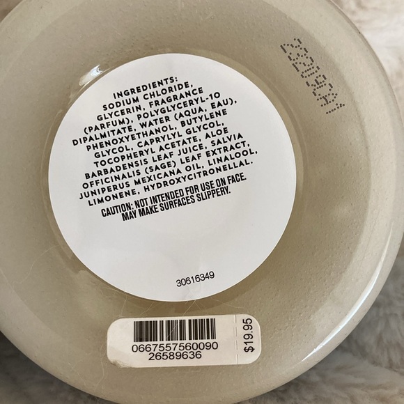 NEW Bath & Body Works Sage & Cedarwood Salt Body Scrub (set of 2) - Picture 4 of 7